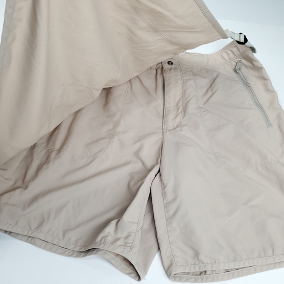 Columbia GRT Tan Skirted Athleisure Shorts Sz Med - Picture 5 of 9